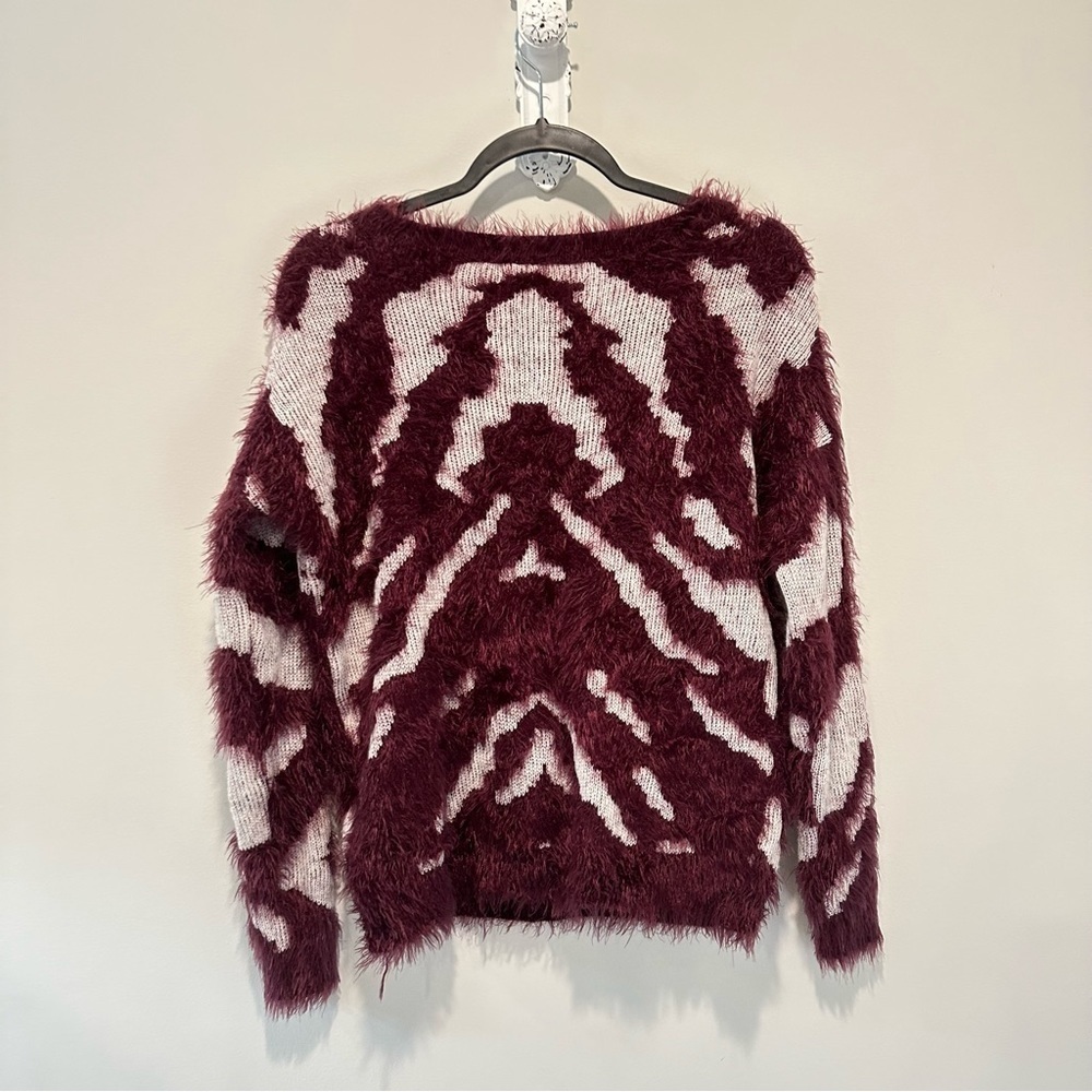 Vero Moda Burgundy Tiger Sweater - Picture 6 of 15
